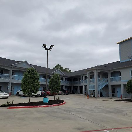 Haven Inn & Suites Willowbrook (Adults Only) Houston Exterior photo