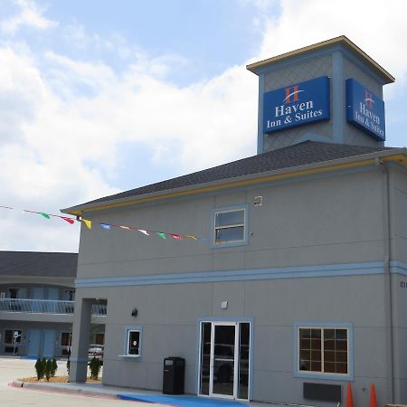 Haven Inn & Suites Willowbrook (Adults Only) Houston Exterior photo